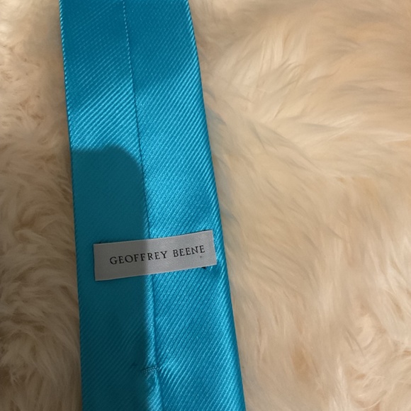 Men’s Tie - Picture 5 of 5